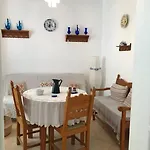 Διαμέρισμα Lalares Mansion: Stone Build House Full Of Light