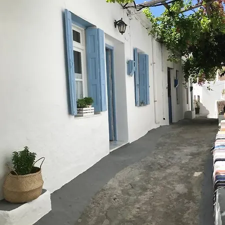 Διαμέρισμα Lalares Mansion: Stone Build House Full Of Light *